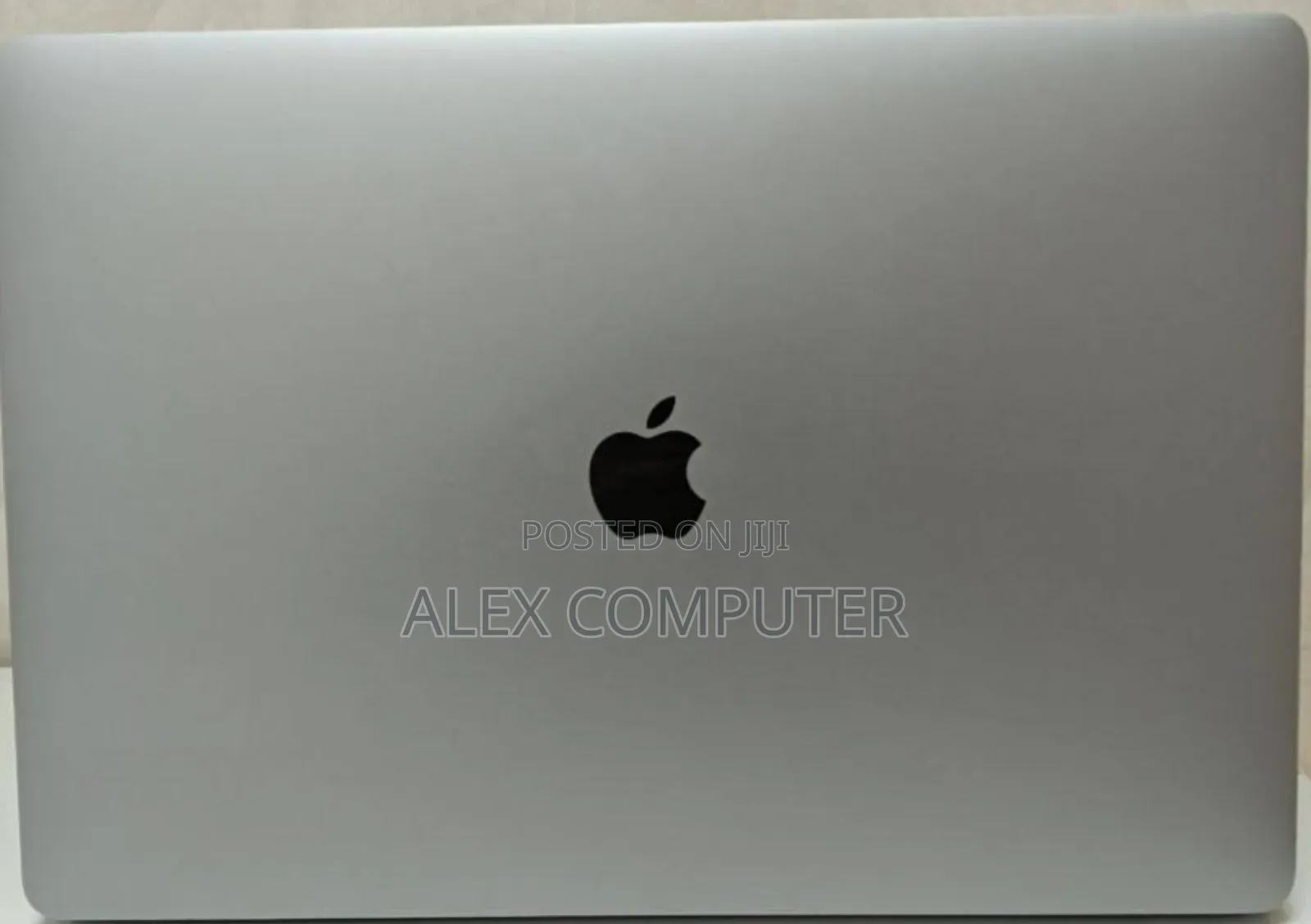 New Laptop Apple MacBook Pro 2017 16GB Intel Core I7 SSD 512GB