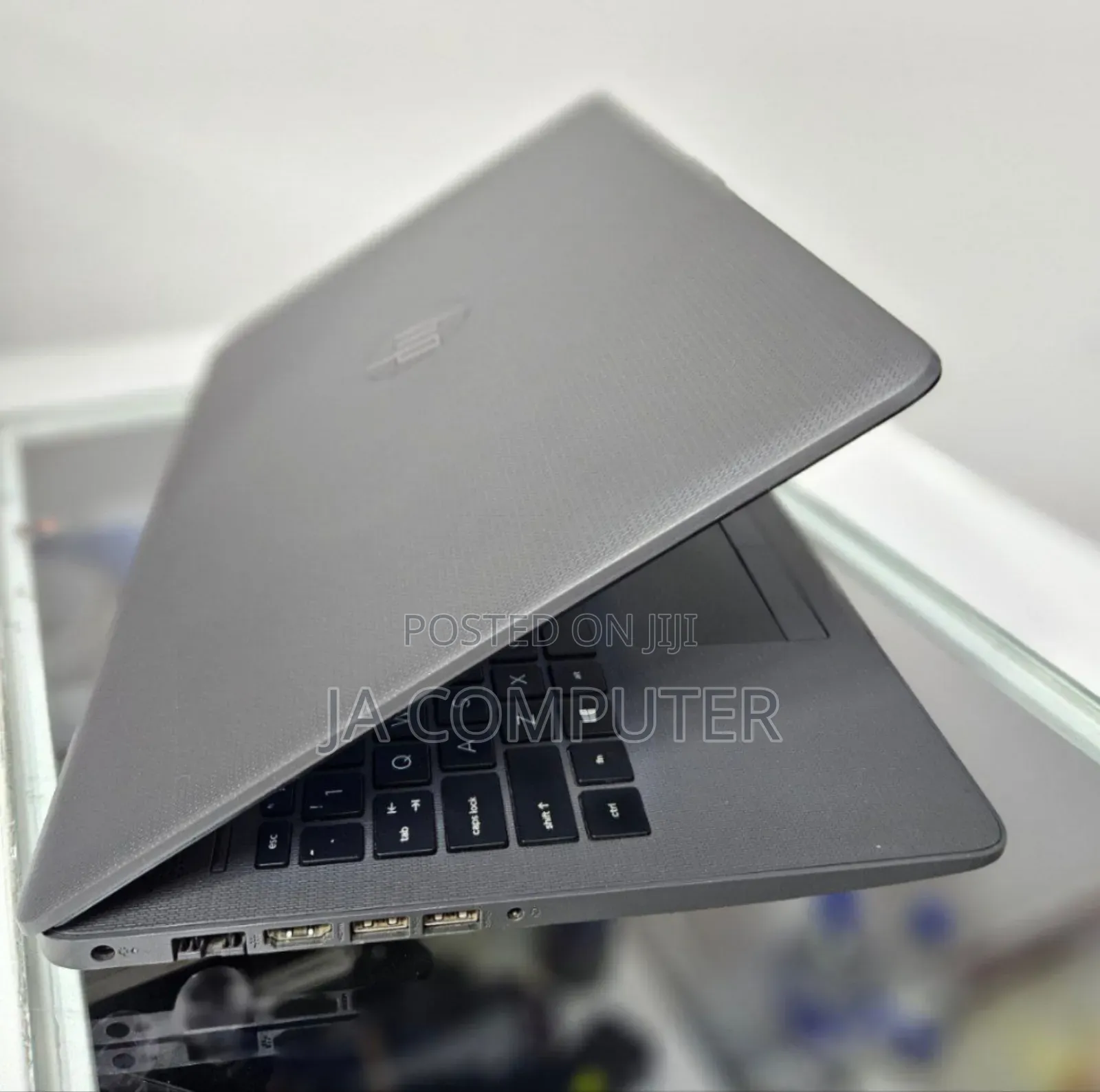 New Laptop HP Stream Notebook 4GB Intel Core I3 HDD 500GB