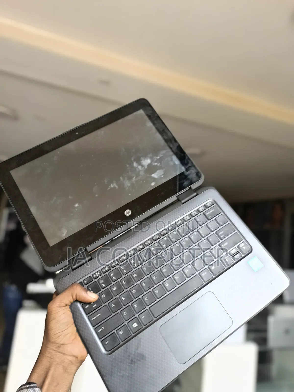 New Laptop Lenovo Yoga 11e 4GB Intel Pentium SSD 128GB