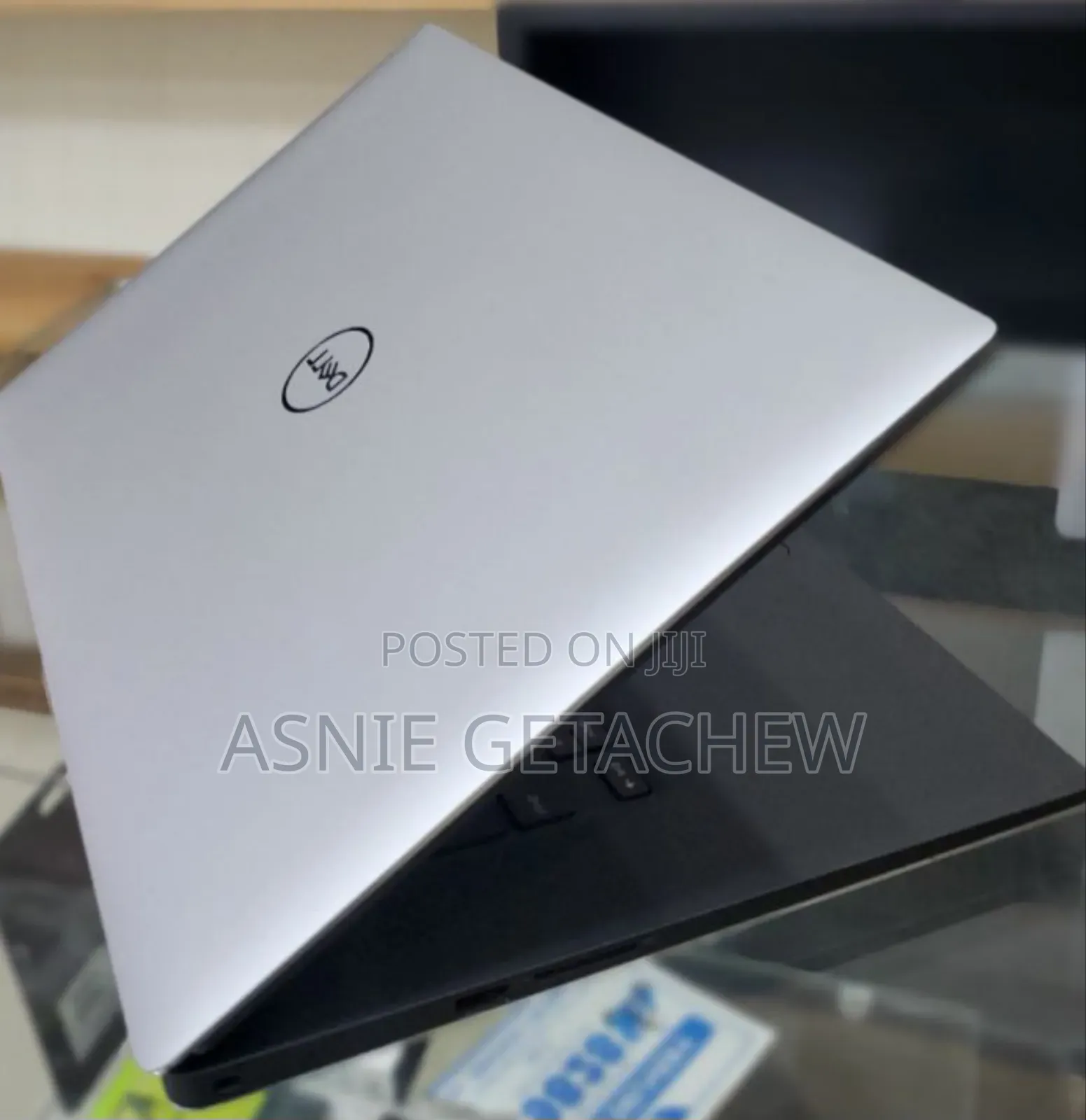 New Laptop Dell Precision 5540 16GB Intel Core I9 SSD 512GB