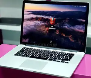 New Laptop Apple MacBook 2015 16GB Intel Core I7 SSD 256GB