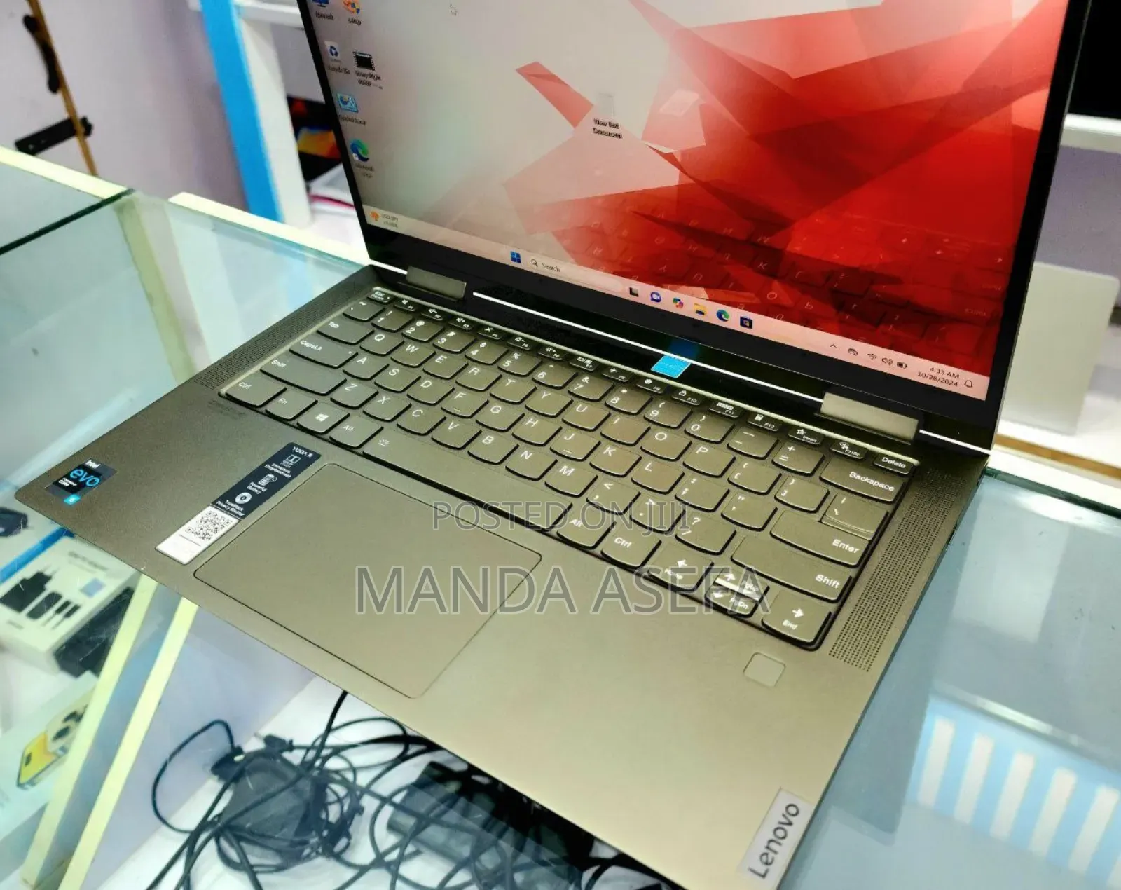 New Laptop Lenovo ThinkPad Yoga 12GB Intel Core I5 SSD 512GB