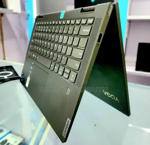 New Laptop Lenovo Yoga 700 12GB Intel Core I5 SSD 512GB
