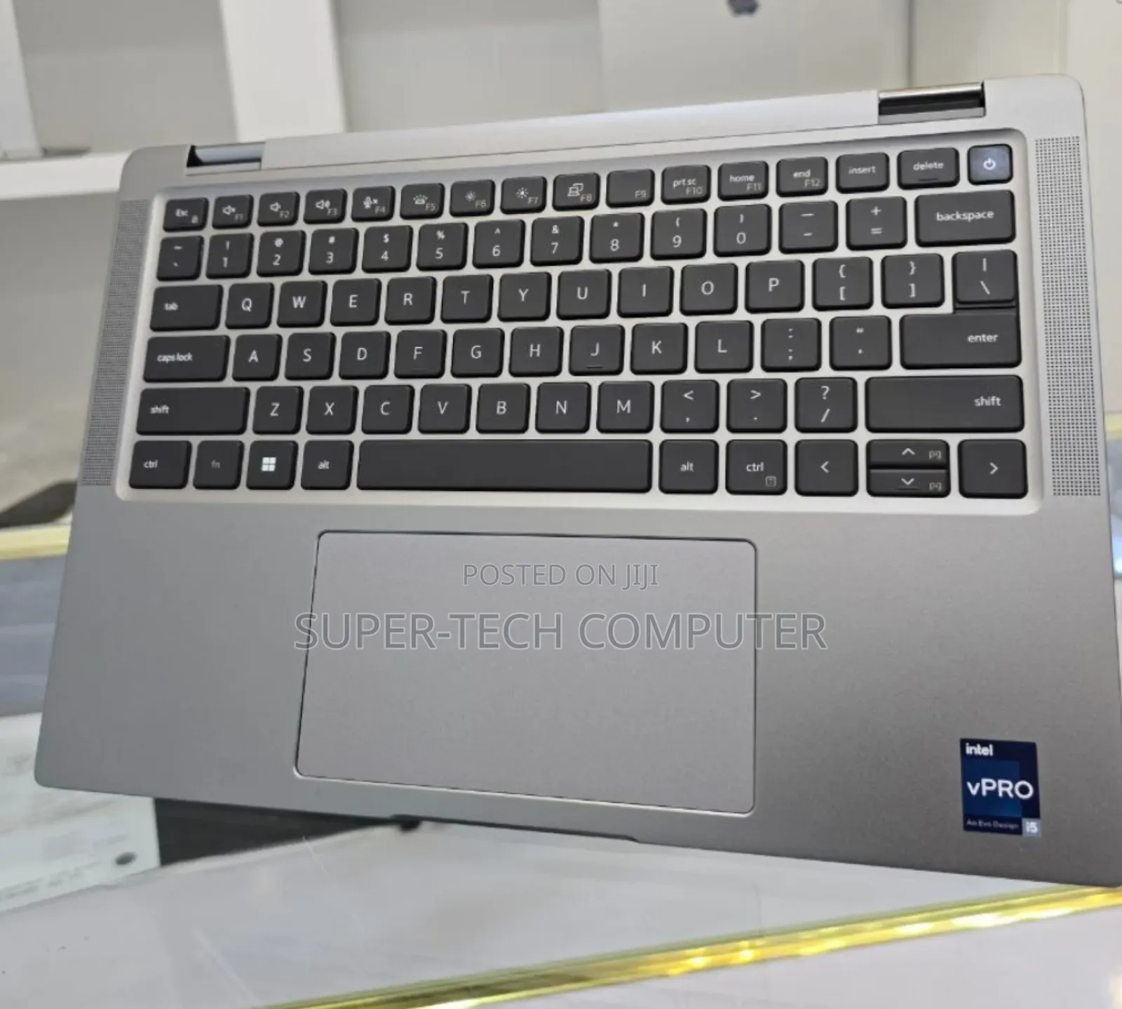 New Laptop Dell Latitude 5310 16GB Intel Core I5 SSD 256GB