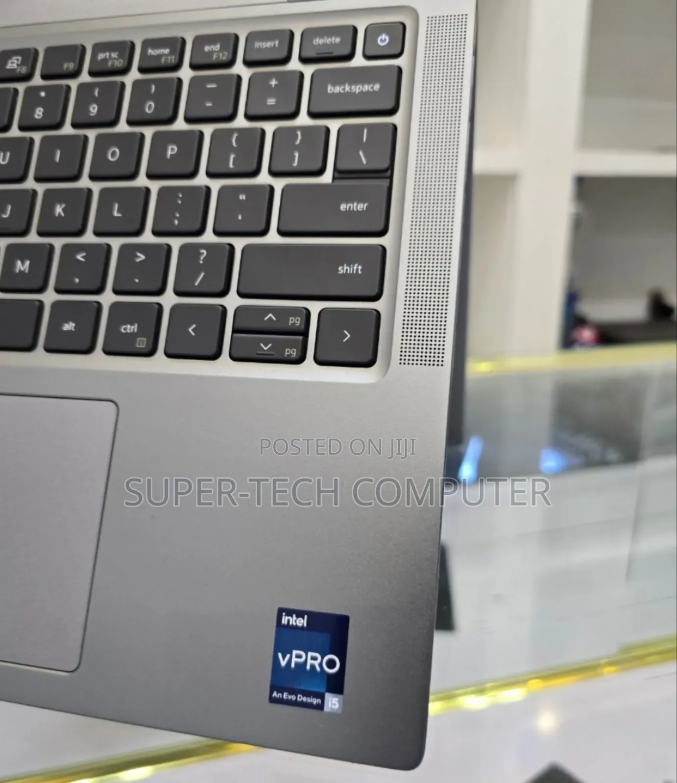 New Laptop Dell Latitude 5310 16GB Intel Core I5 SSD 256GB