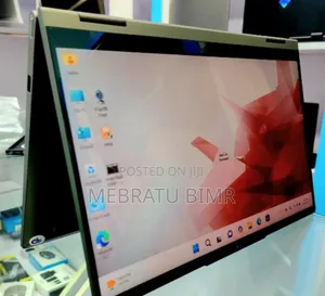 New Laptop Lenovo Yoga 710 12GB Intel Core I5 SSD 512GB