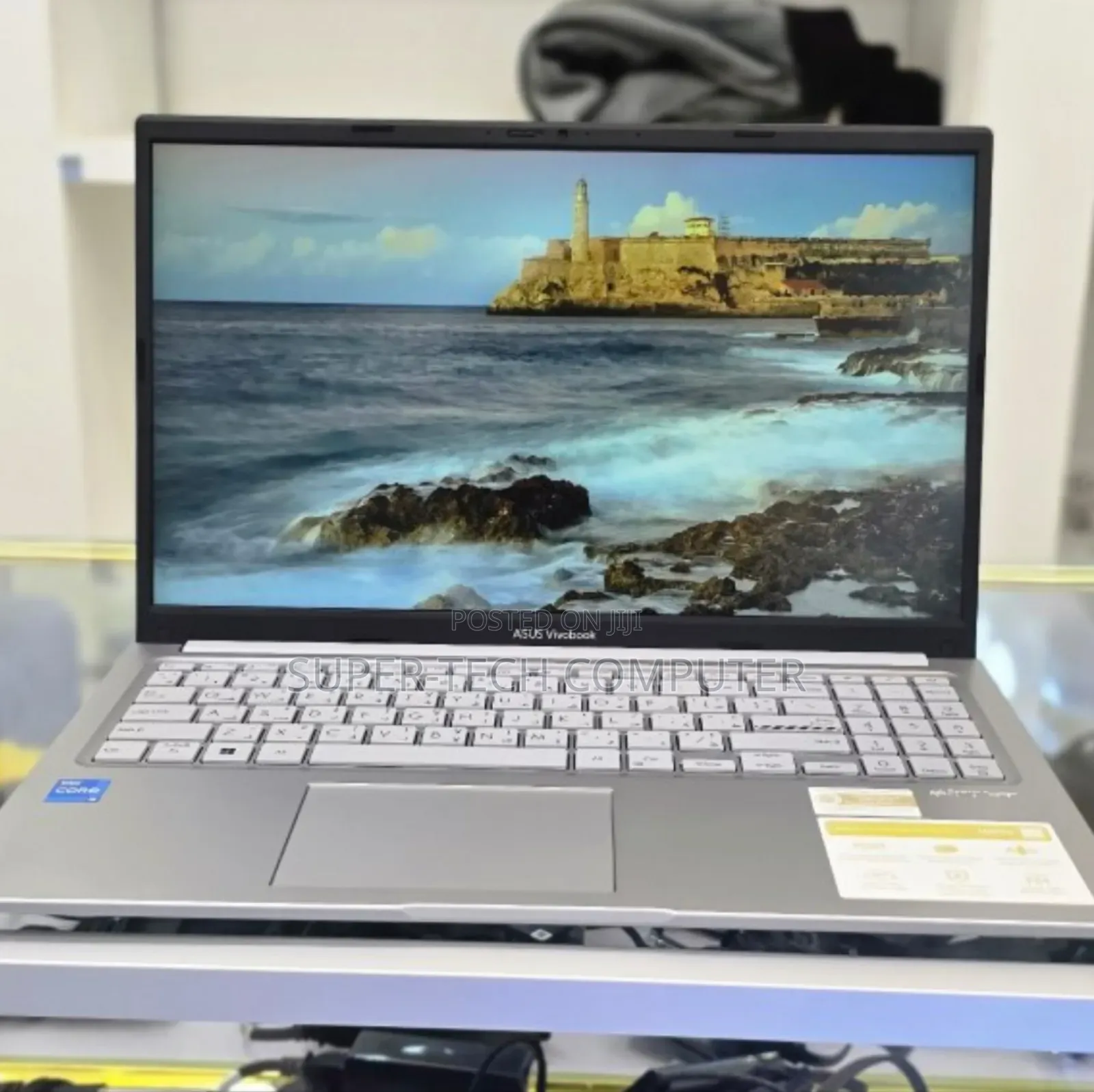 New Laptop Asus Vivobook 16 8GB Intel Core I5 SSD 512GB