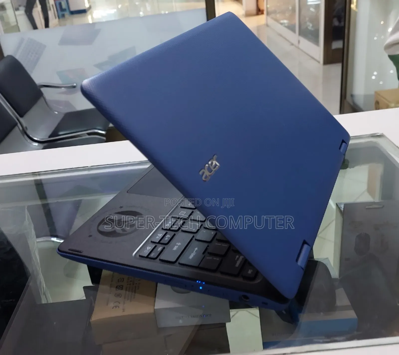 New Laptop Acer TravelMate 8471G 4GB Intel Core 2 Quad HDD 500GB