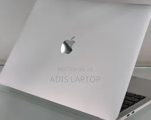 New Laptop Apple MacBook Pro 2022 M2 24GB Apple M2 SSD 2T