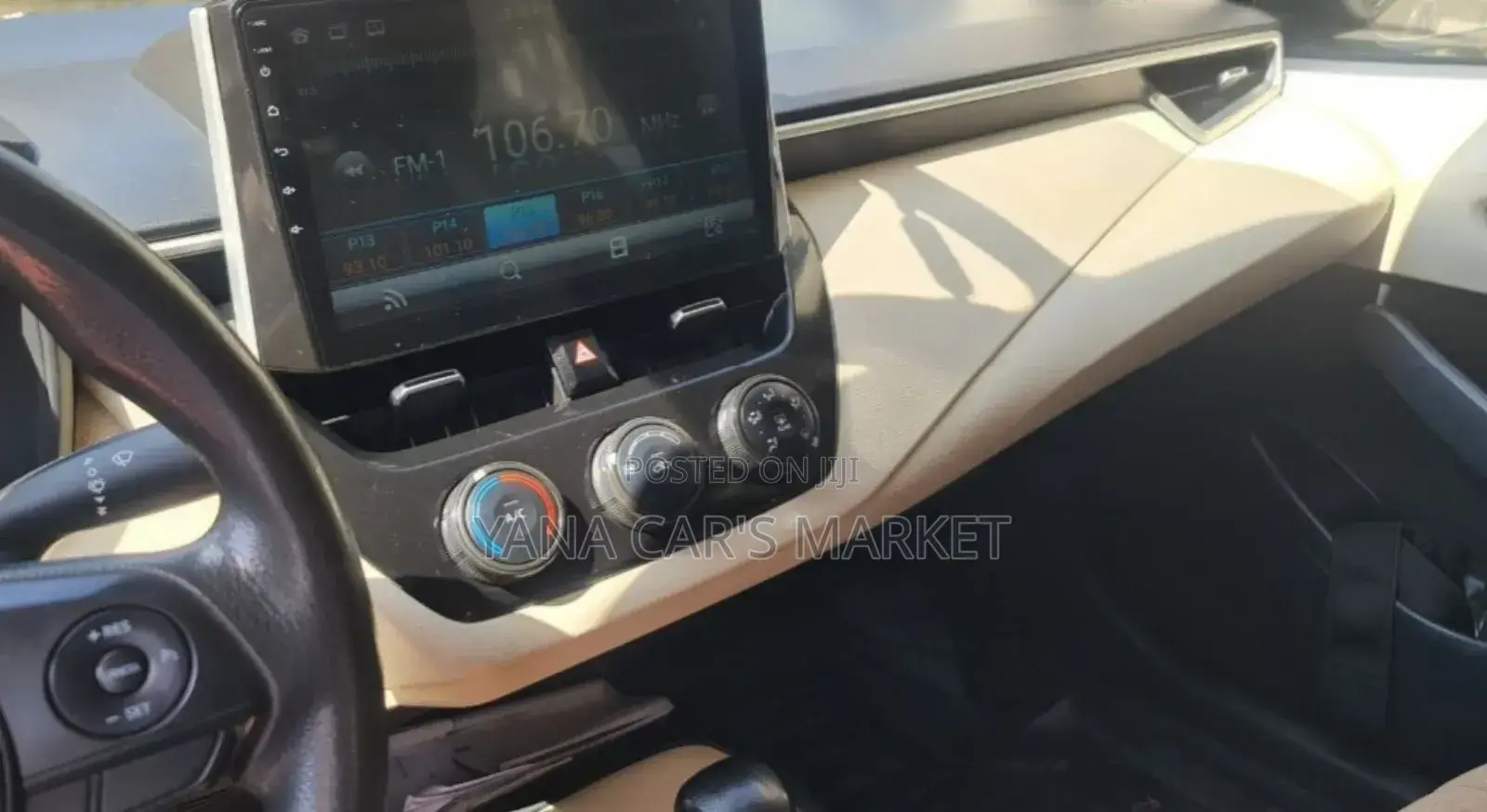 New Toyota Corolla 2022 Gray