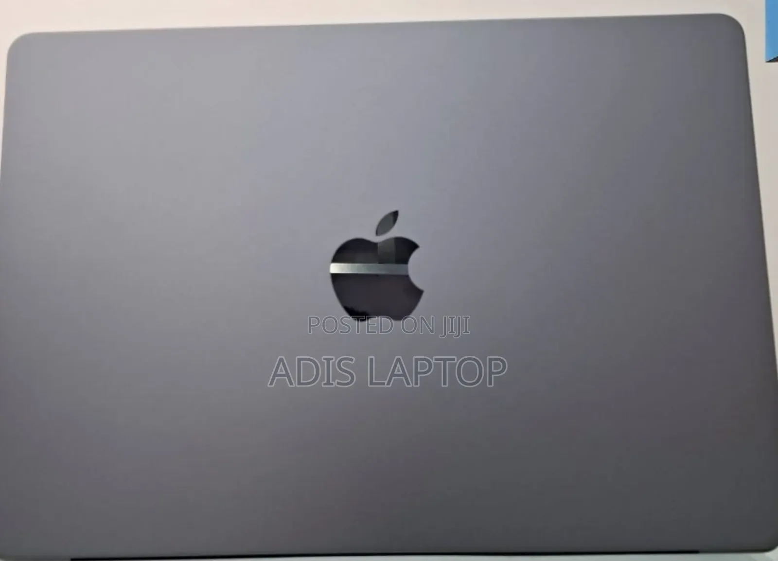 New Laptop Apple MacBook Air 2024 M3 13-Inch 16GB Apple M3 SSD 512GB