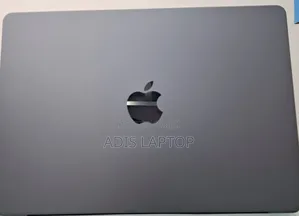 New Laptop Apple MacBook Air 2024 M3 13-Inch 16GB Apple M3 SSD 512GB