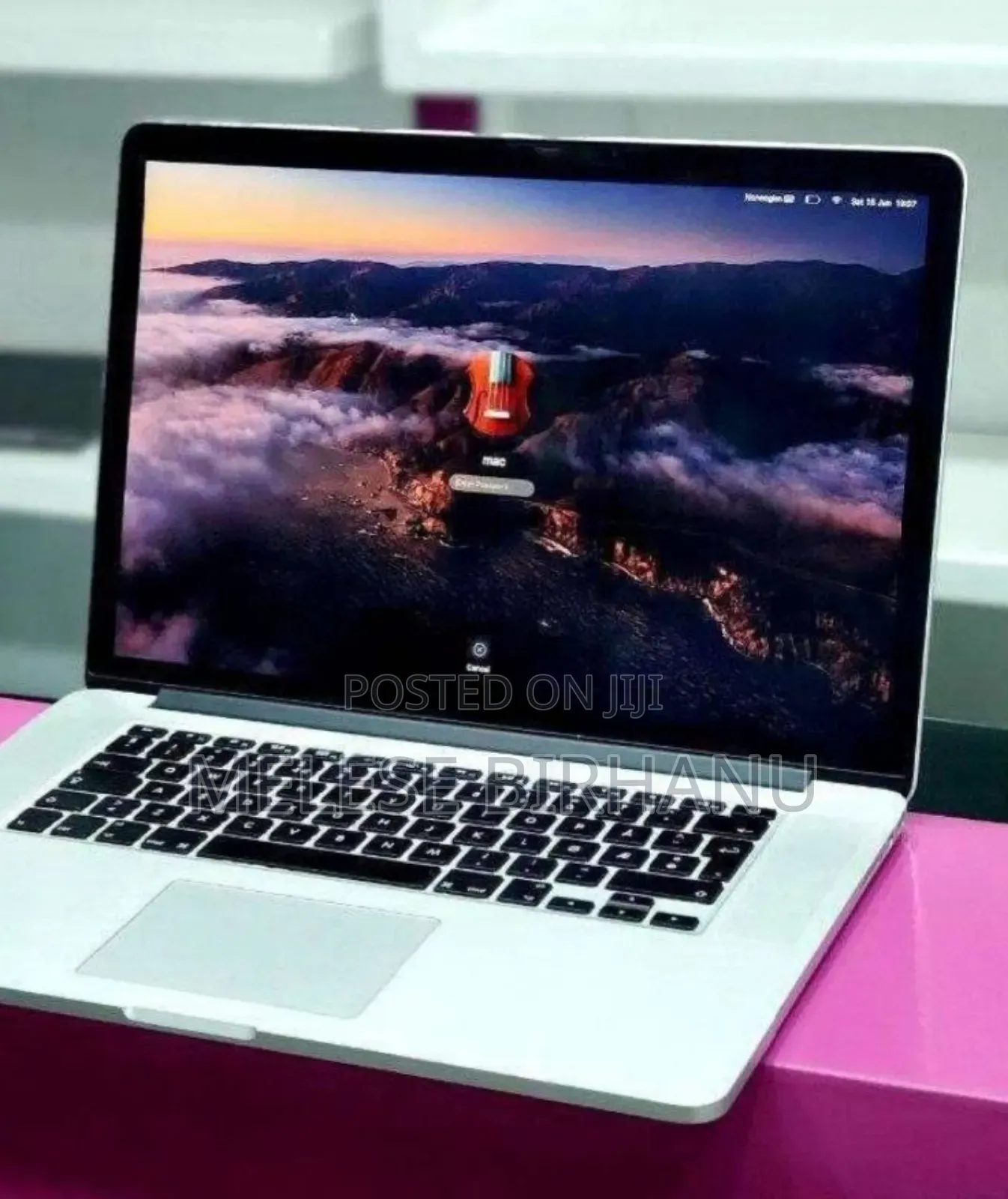 New Laptop Apple MacBook Pro 2015 16GB Intel Core I7 SSD 256GB