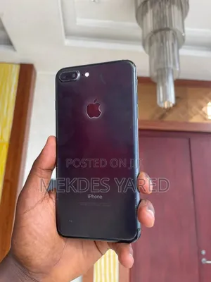 New Apple iPhone 7 Plus 128 GB Black