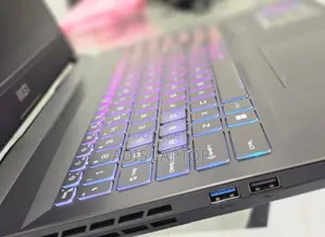 New Laptop MSI Pulse GL76 32GB Intel Core I9 SSD 1T