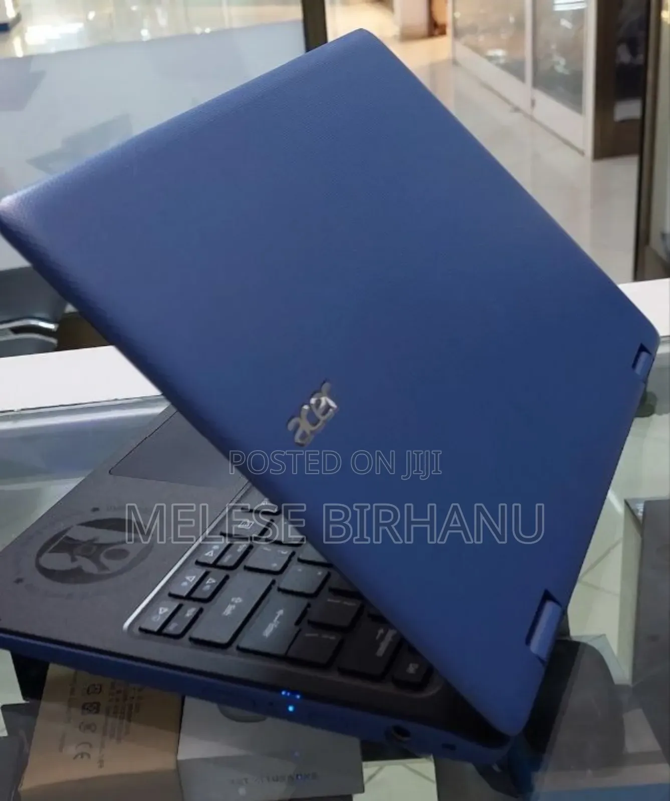 New Laptop Acer Aspire V5-121 4GB Intel Core 2 Quad HDD 500GB