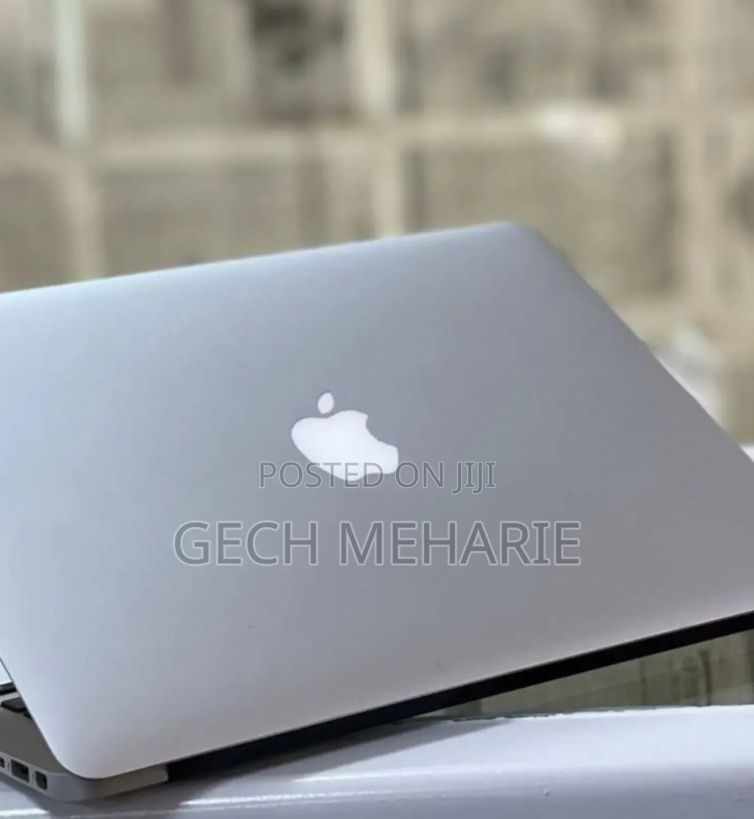 New Laptop Apple MacBook Air 2017 8GB Intel Core I5 SSD 128GB