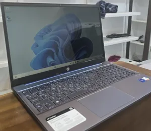 New Laptop HP Pavilion 15 8GB Intel Core I7 SSD 512GB