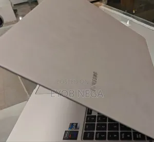 New Laptop Samsung NP-X360 16GB Intel Core I7 SSD 512GB