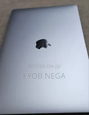 New Laptop Apple MacBook Air 2019 8GB Intel Core I5 SSD 128GB