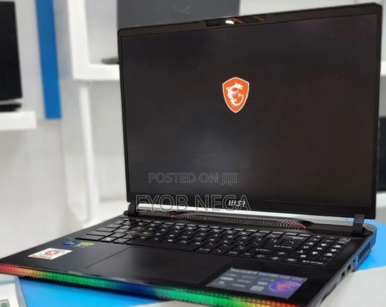 New Laptop MSI Raider GE76 12UGS 16GB Intel Core I9 SSD 1T