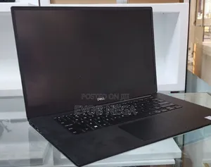 Photo - New Laptop Dell Precision 15 3520 32GB Intel Core I7 SSD 512GB