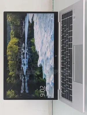 New Laptop HP EliteBook 830 16GB Intel Core I7 SSD 512GB