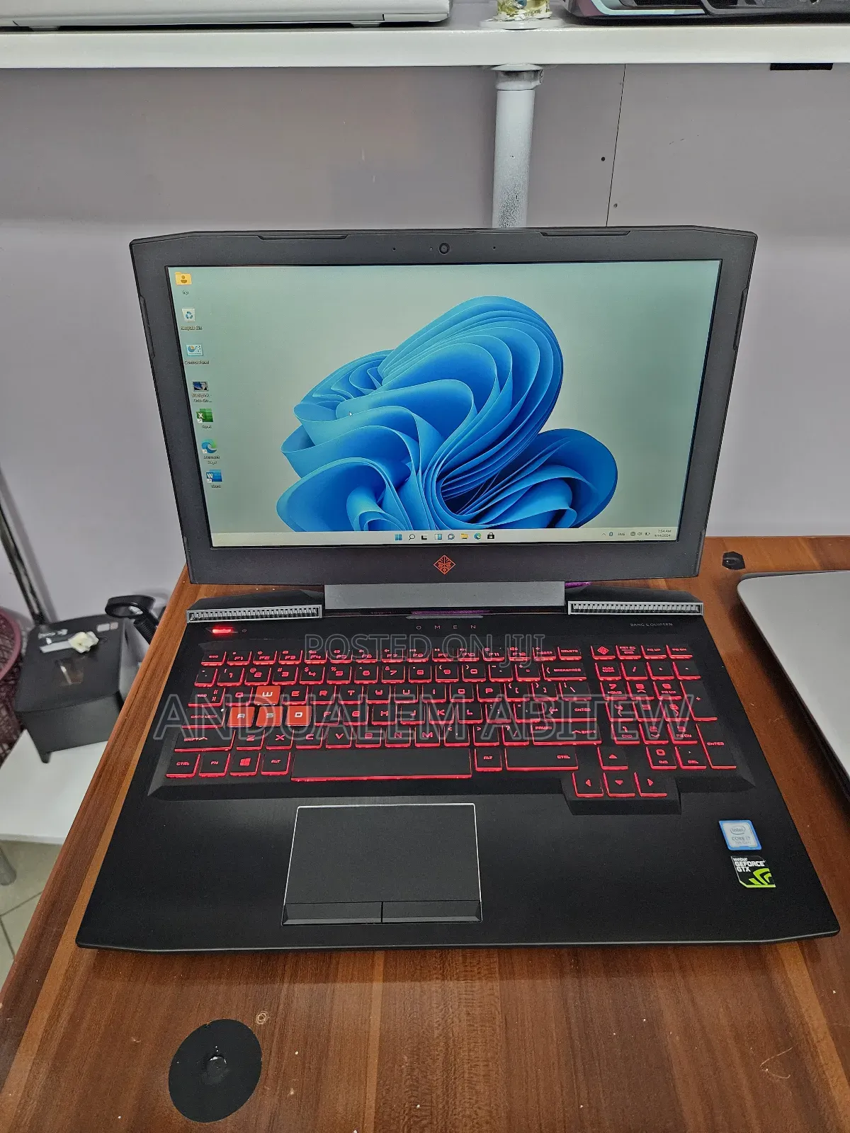 New Laptop HP Omen X 8GB Intel Core I7 HDD+SSD 1T