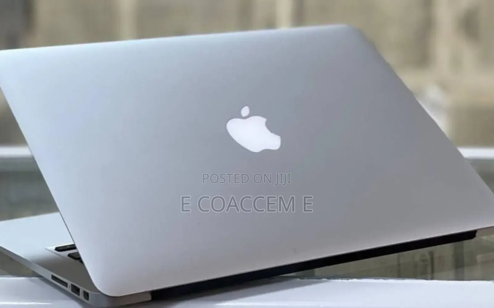 New Laptop Apple MacBook 8GB Intel Core I5 SSD 128GB