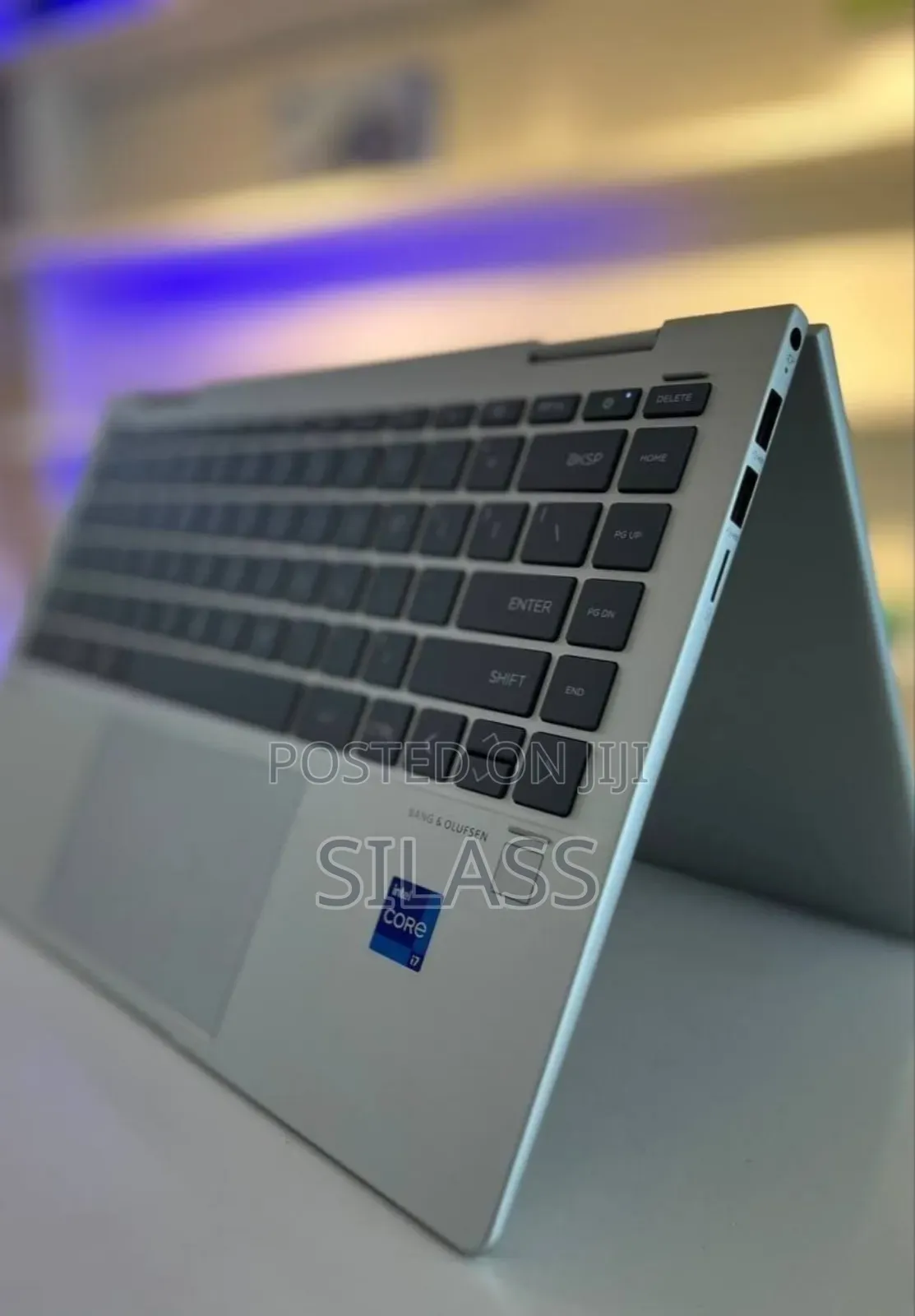 New Laptop HP Envy X360 8GB Intel Core I7 SSD 1T