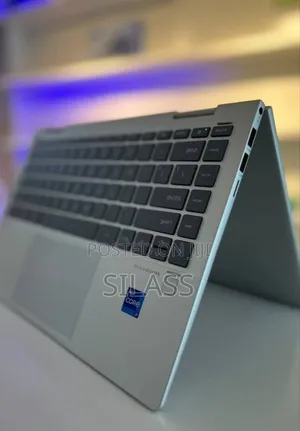 New Laptop HP Envy X360 8GB Intel Core I7 SSD 1T