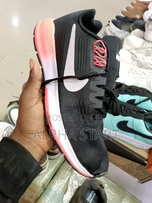 Photo - Nike SB High Quality Sneaker