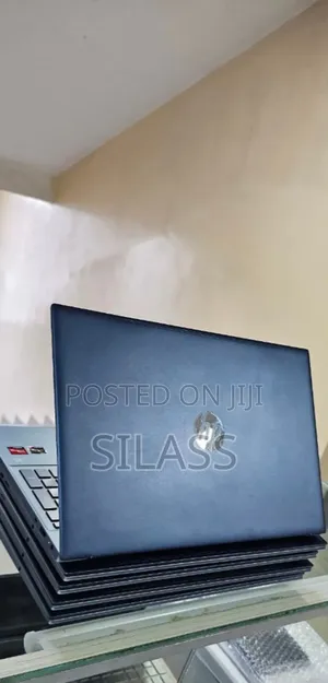 New Laptop HP Pavilion 15 8GB Intel Core I7 SSD 512GB