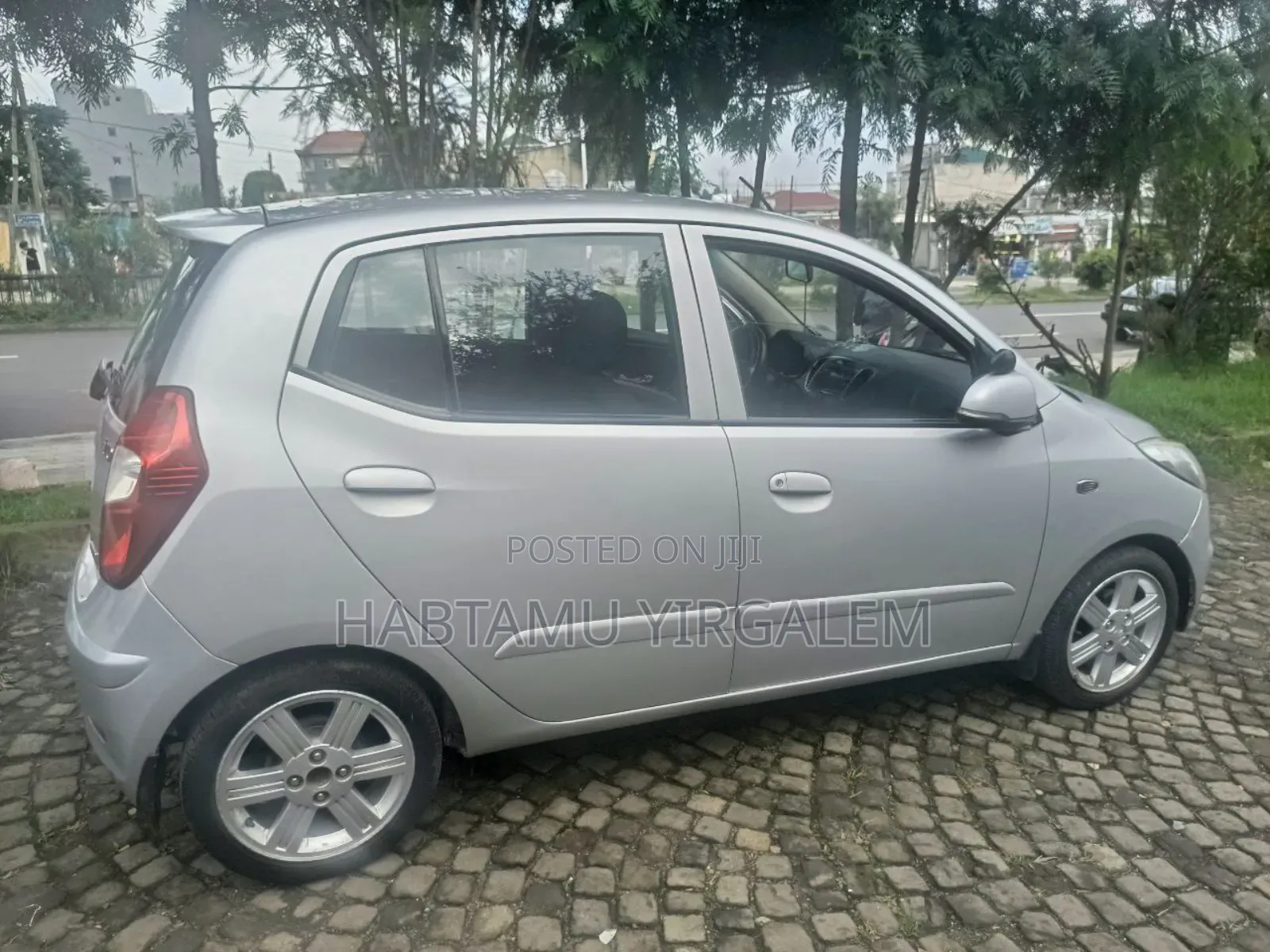 Hyundai I10 2012 Silver