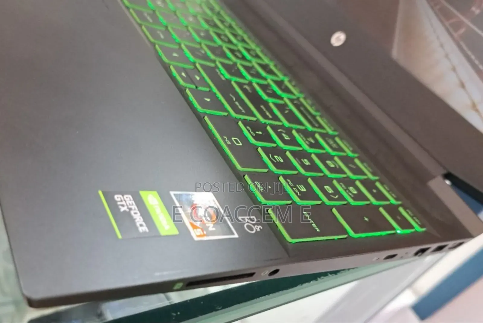 New Laptop HP 8GB AMD Ryzen 5 SSD 512GB