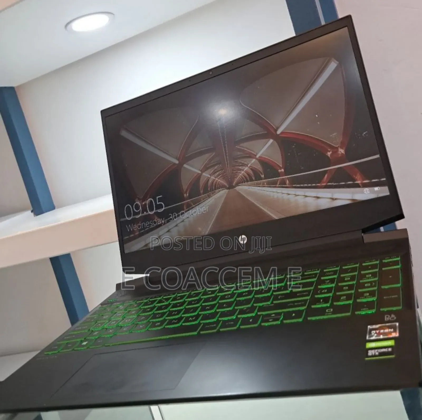 New Laptop HP 8GB AMD Ryzen 5 SSD 512GB