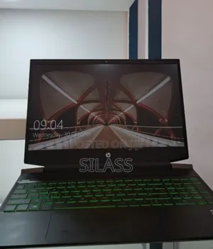 New Laptop HP Pavilion 15 8GB AMD Ryzen 5 SSD 512GB