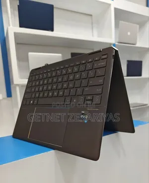 New Laptop HP Spectre 13 16GB Intel Core I7 SSD 1T