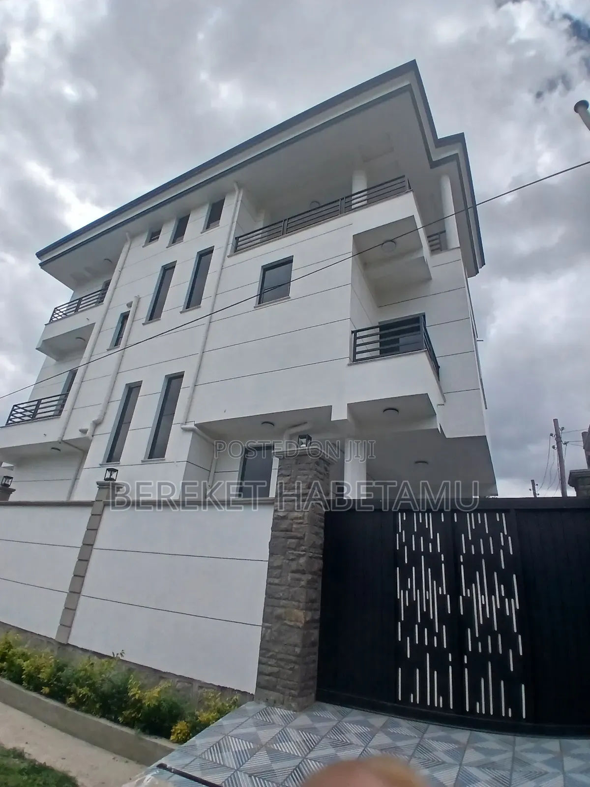 Furnished 8bdrm House in አዲስ አበባ, Nifas Silk-Lafto for sale