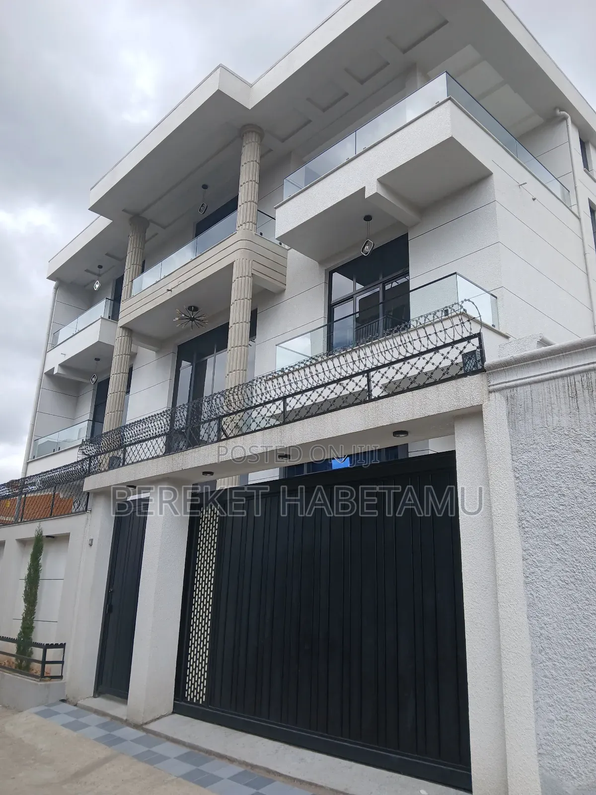 Furnished 9bdrm House in አዲስ አበባ, Nifas Silk-Lafto for sale