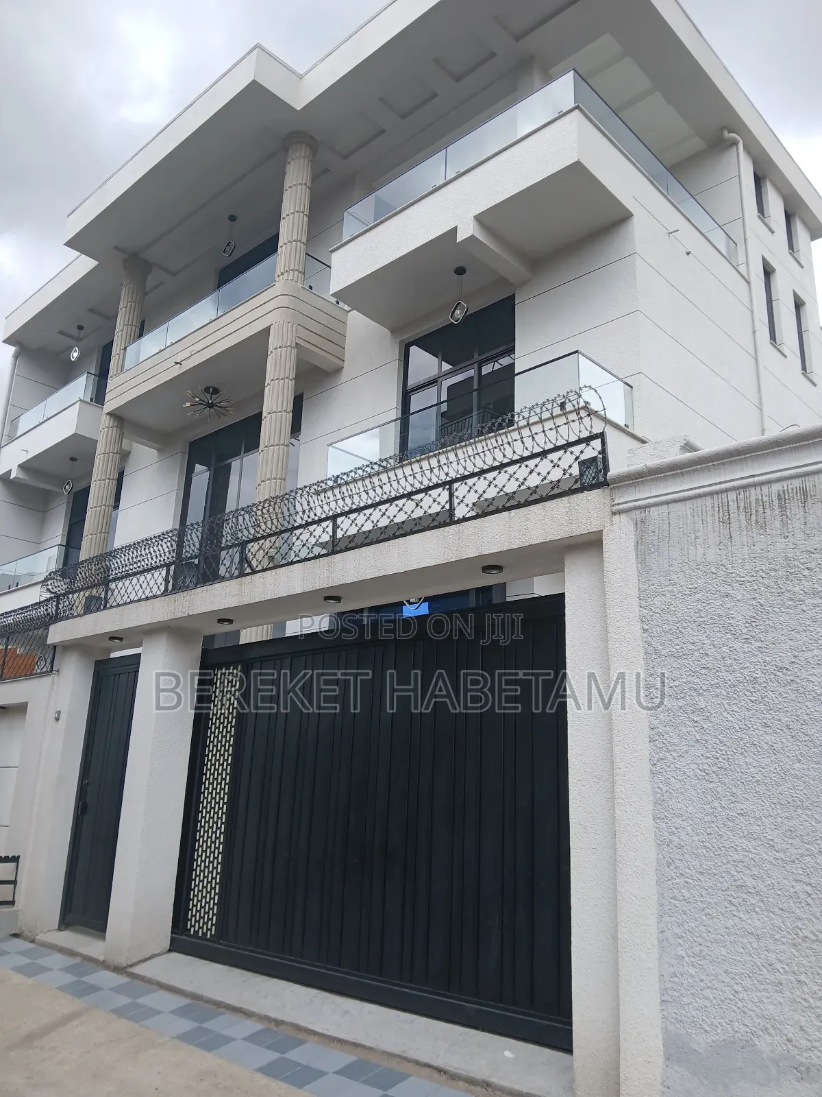 Furnished 9bdrm House in አዲስ አበባ, Nifas Silk-Lafto for sale