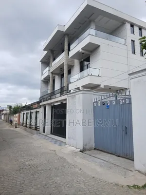 Furnished 9bdrm House in አዲስ አበባ, Nifas Silk-Lafto for sale
