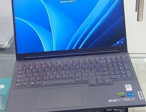 New Laptop Lenovo 16GB Intel Core I5 SSD 512GB