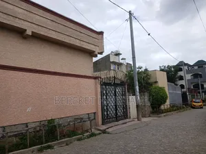 Furnished 6bdrm House in አዲስ አበባ, Nifas Silk-Lafto for sale