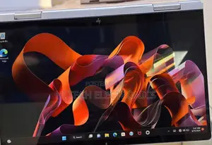 New Laptop HP Envy X360 8GB Intel Core I5 SSD 512GB