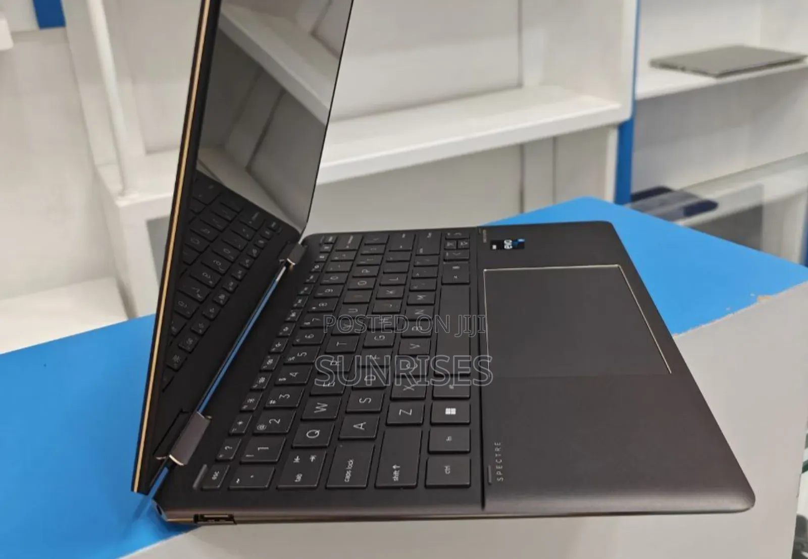 New Laptop HP Spectre 13 16GB Intel Core I7 SSD 1T