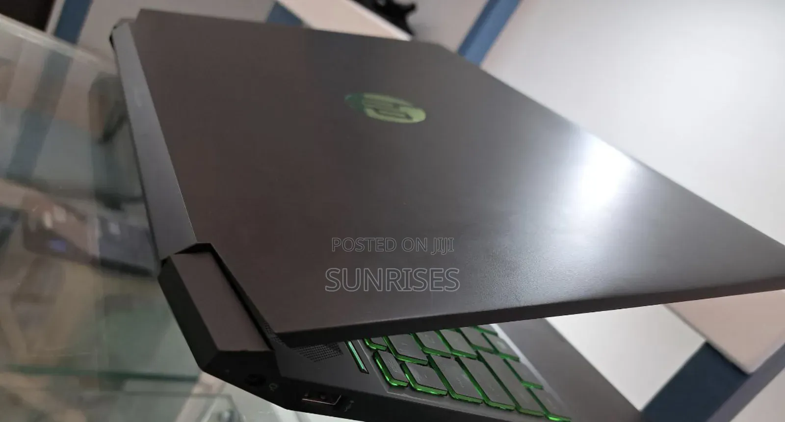 New Laptop HP Pavilion Power 15 8GB AMD Ryzen 5 SSD 512GB