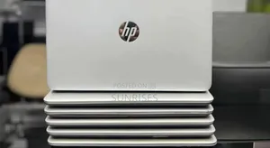 New Laptop HP EliteBook 840 8GB Intel Core I7 HDD 1T