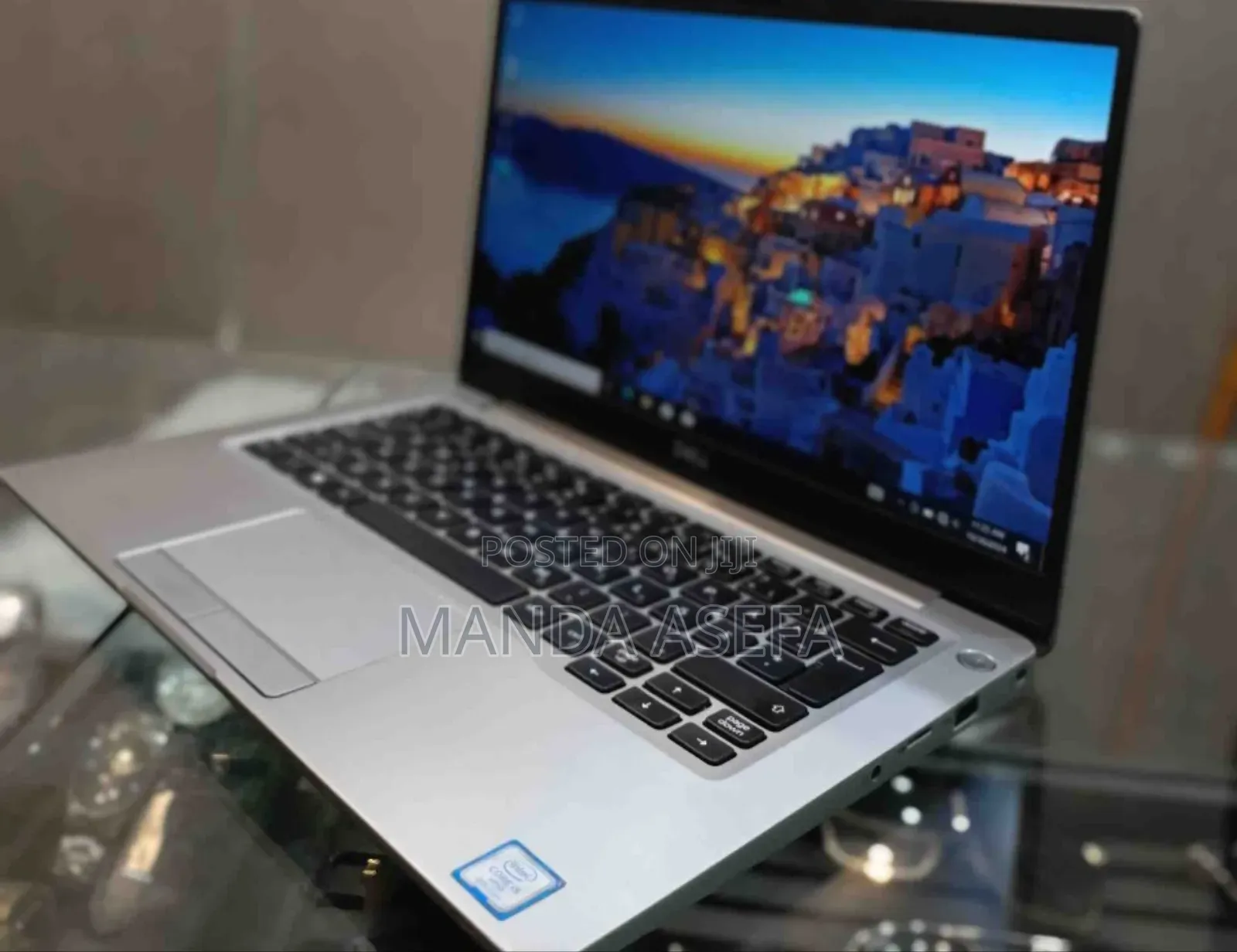 New Laptop Dell Latitude 7300 8GB Intel Core I5 SSD 256GB