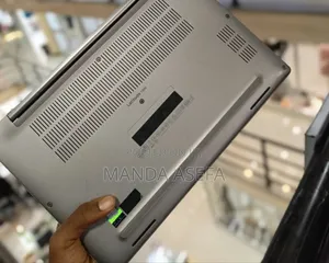 New Laptop Dell Latitude 7300 8GB Intel Core I5 SSD 256GB